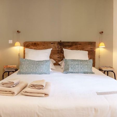 Gris Piedra Home Lourmarin Εξωτερικό φωτογραφία